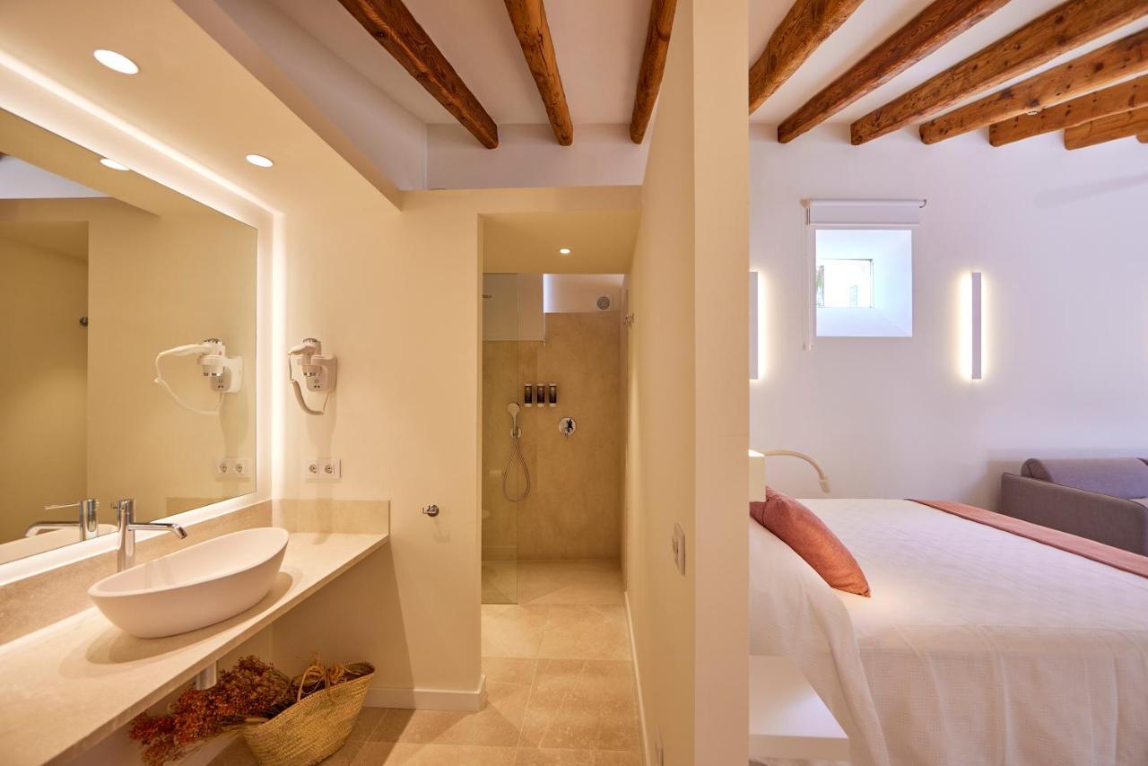 Farm stay Son Cladera